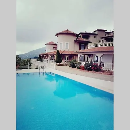 Vila Bektas Seaview 3 1 For Rent Alanya